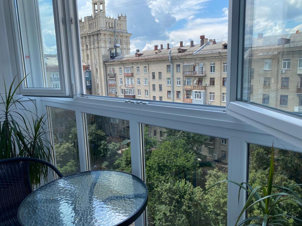 חארקיב Panorama Luxury Apartment In The House With A Spire, A Historical Building In The City Centre מראה חיצוני תמונה